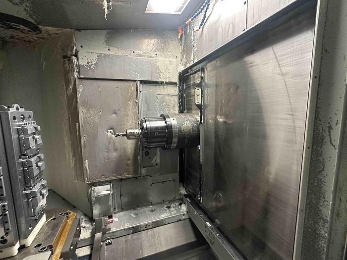 Used 2002 Makino A51 Horizontal Machining Centre