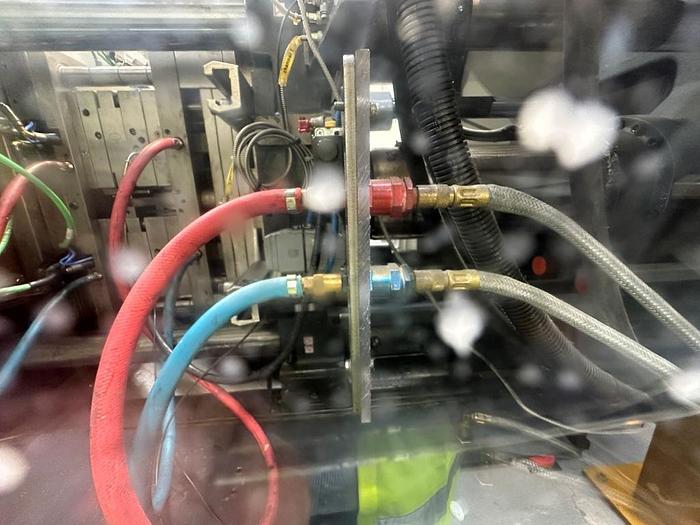 Used 2005 Demag System 110/470-430 Injection Moulding Machine