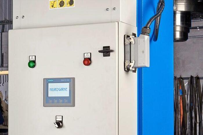 Hidrogarne TL-300/NC Mobile Gantry Hydraulic Presses With Movable Head