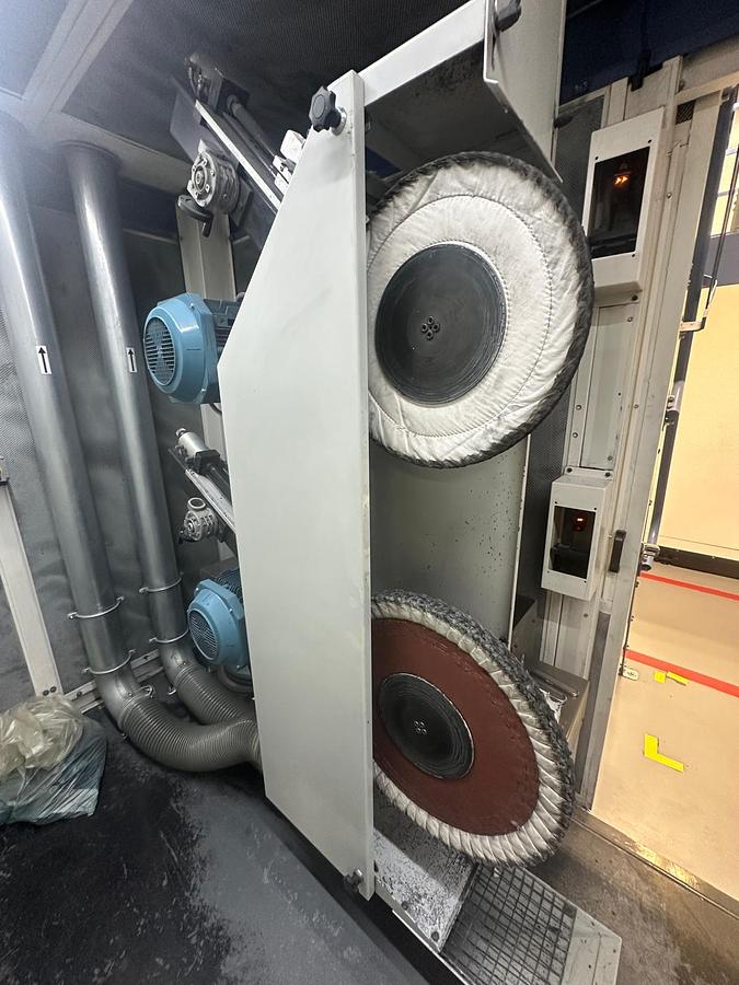 Used 2015 Intec Robotic Solutions Robotic Linish and Polish Machine