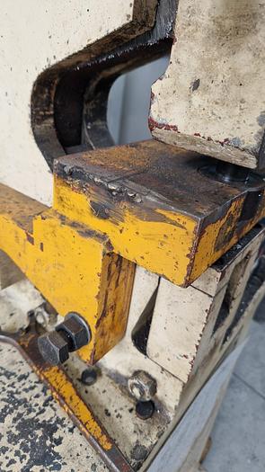 Used 2004 Geka Minicrop Ironworker