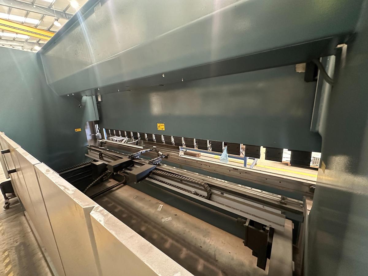 Used 2013 Durma AD-S 40175 CNC Press Brake – 6 Axis – Cybelec ModEva 10S Control