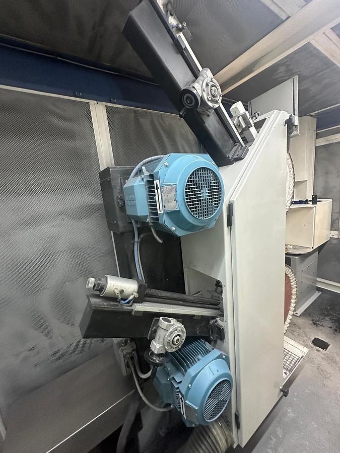 Used 2015 Intec Robotic Solutions Robotic Linish and Polish Machine
