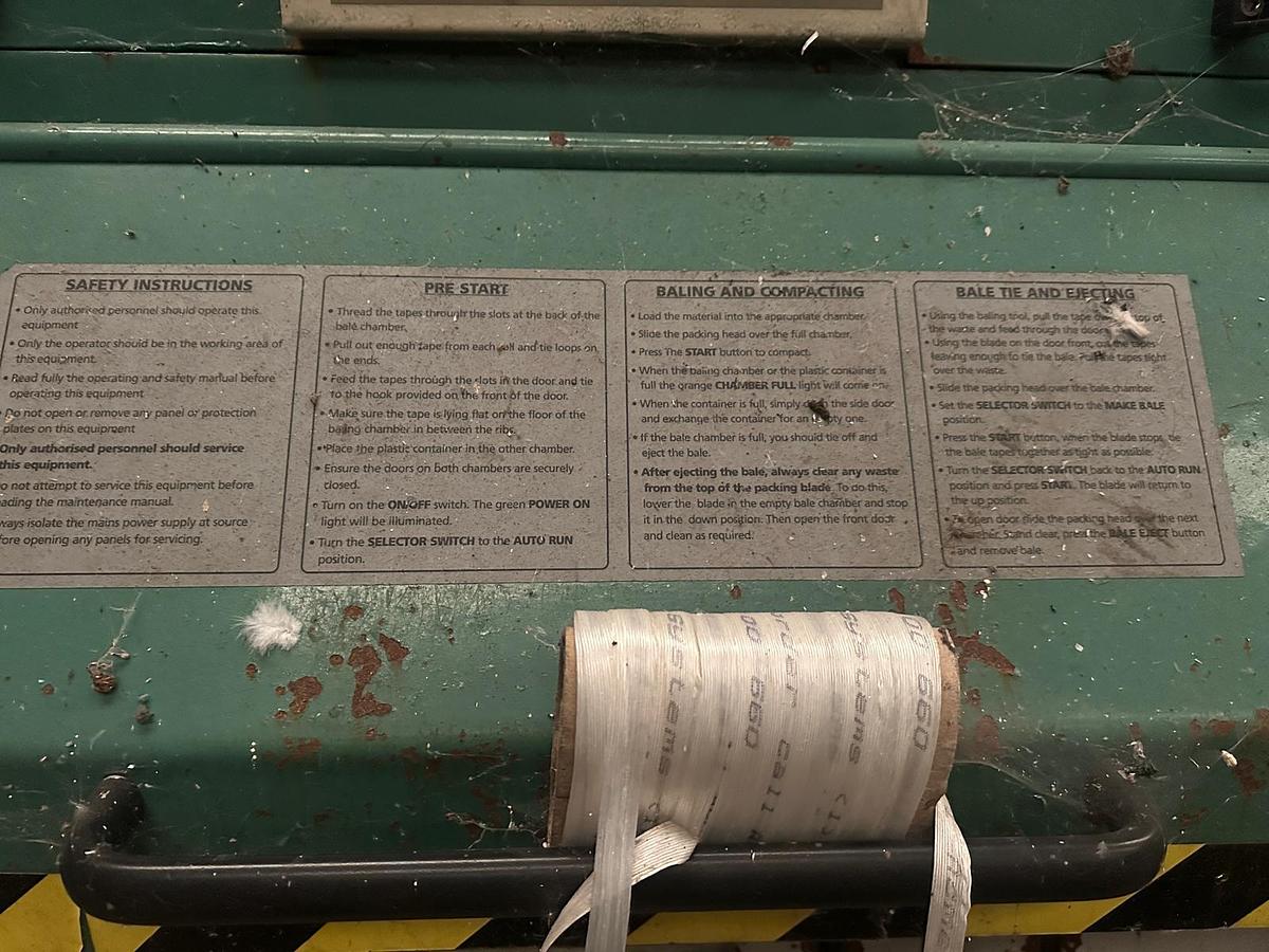 Used 2002 Moovmor Multi Chamber Baler