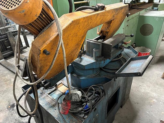 Used 2004 Anbas TR 300 Manual Bandsaw