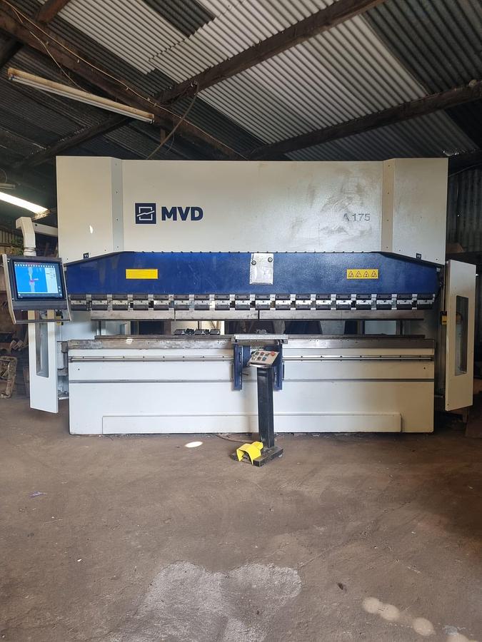 Used 2021 MVD A175-3700 Hydraulic Pressbrake – ESA S660W Graphic CNC Control