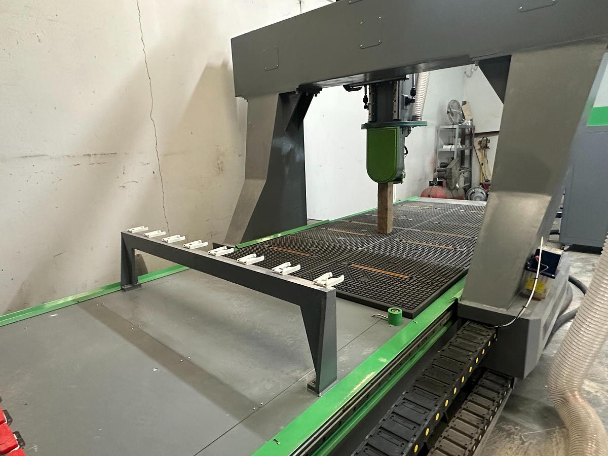 Used 2025 BCAMCNC 5 Axis CNC Router – Like New, Never Used