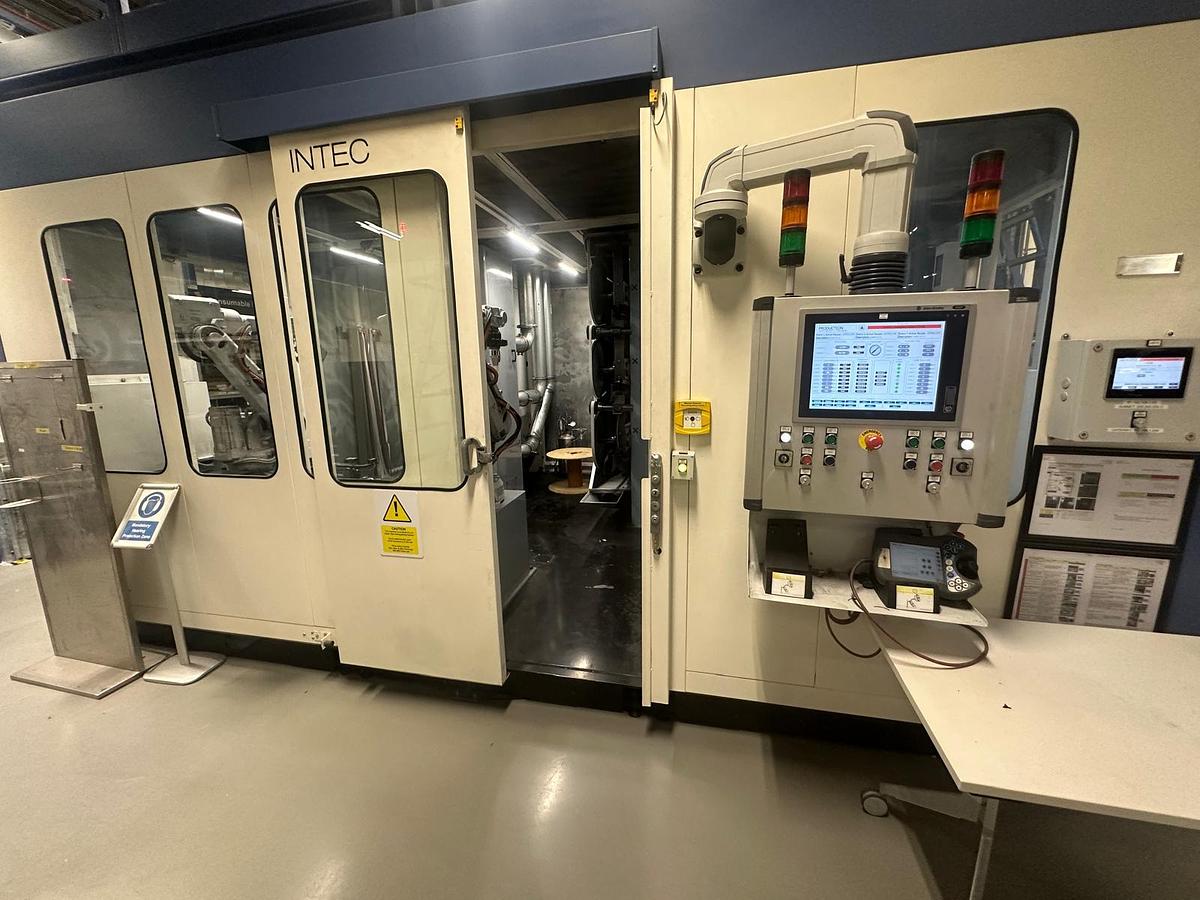 Used 2015 Intec Robotic Solutions Robotic Linish and Polish Machine