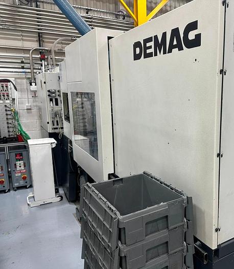 Used 1998 Demag ERGOtech System 1100-200 Injection Moulding Machine