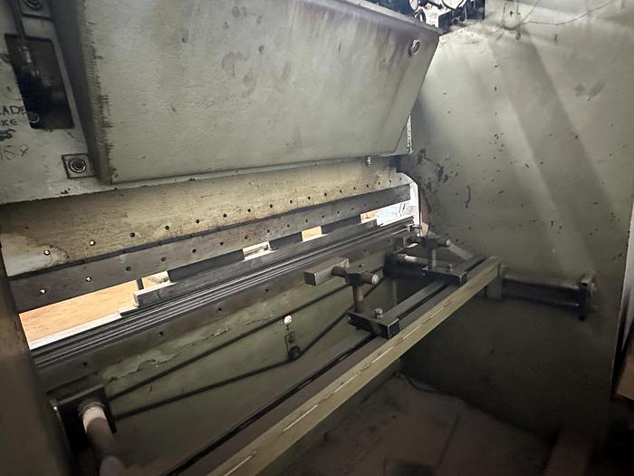 Used 1981 Safan 2m x 60T Manual Pressbrake