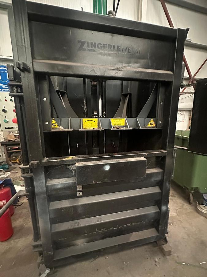 Used 2005 Zingerle C2000 Compactor