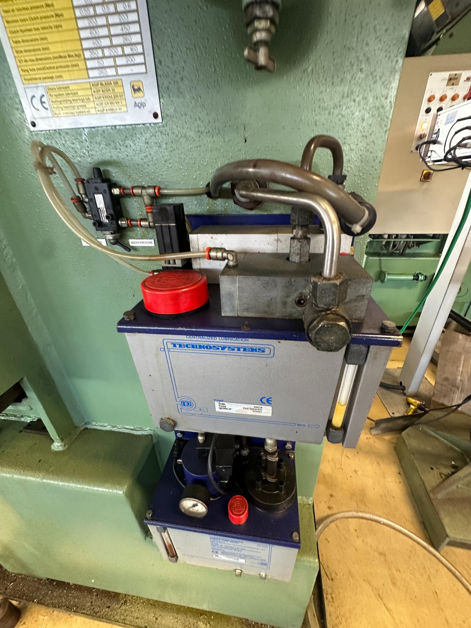 Used 2001 Presse Ross 40V-4 40 Ton Mechanical Press for Sale