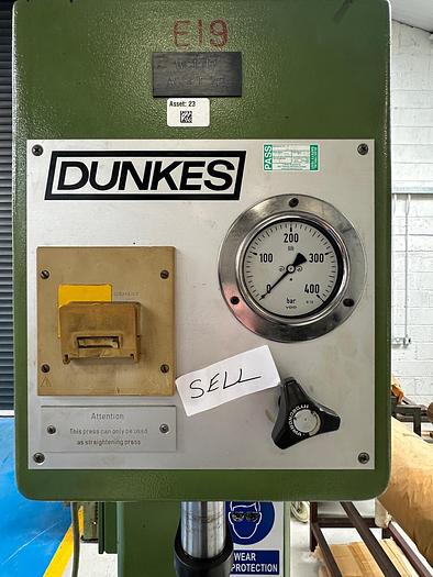 Used Dunkes HR10 Straightening Press