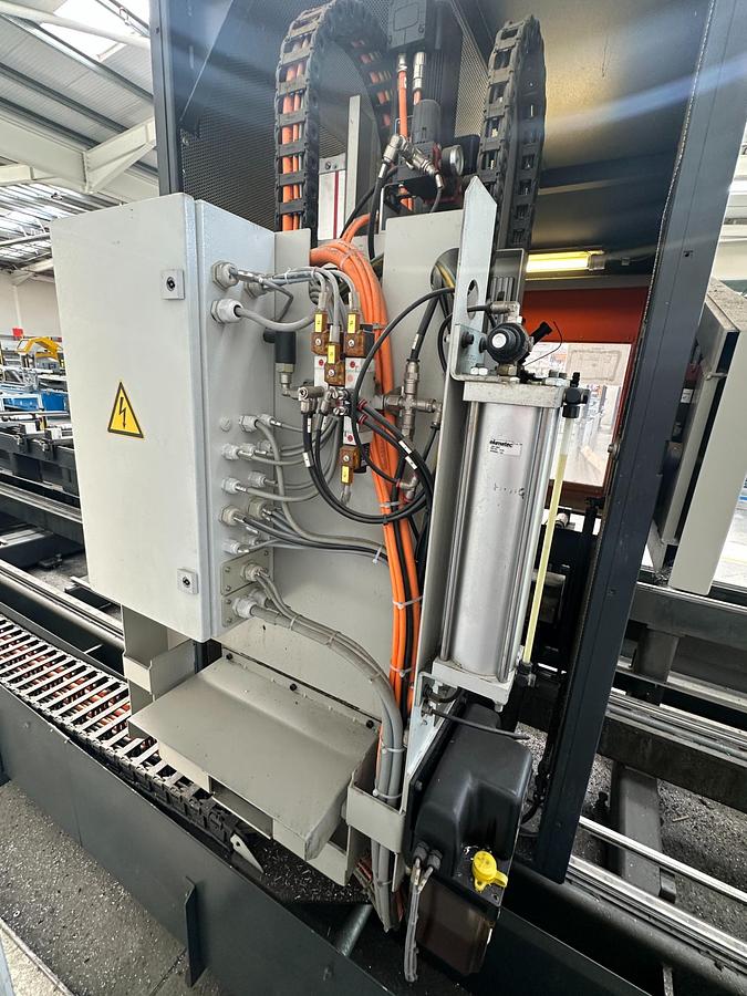 Used 2006 Elumatec SBZ 130 CNC Profile Machining Centre