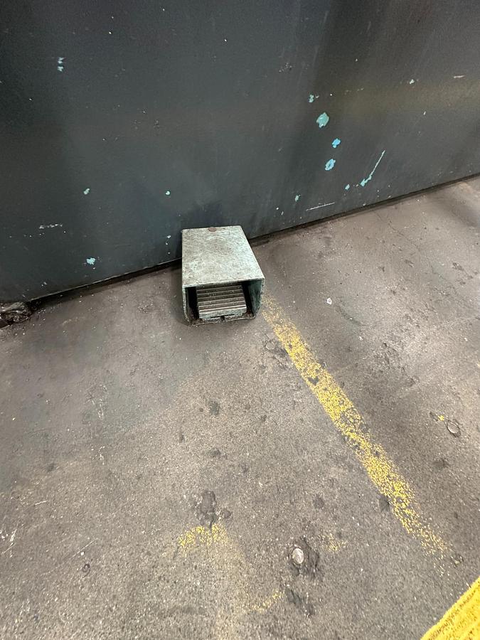 Used Keetona 2.5m x 3mm Mechanical Guillotine