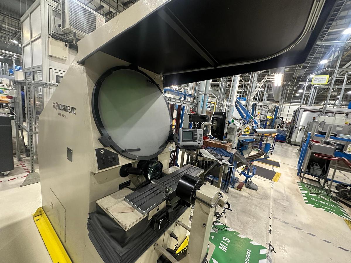 Used 2014 S-T Industries Profile Projector 22-2600 – 30" Screen, 5X Mag