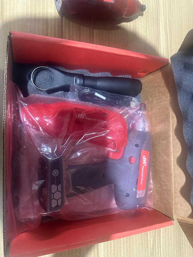 Used Ingersoll Rand QXBN Cordless Precision Screwdrivers – 3 Units + Chargers & 20V Batteries – Excellent Condition