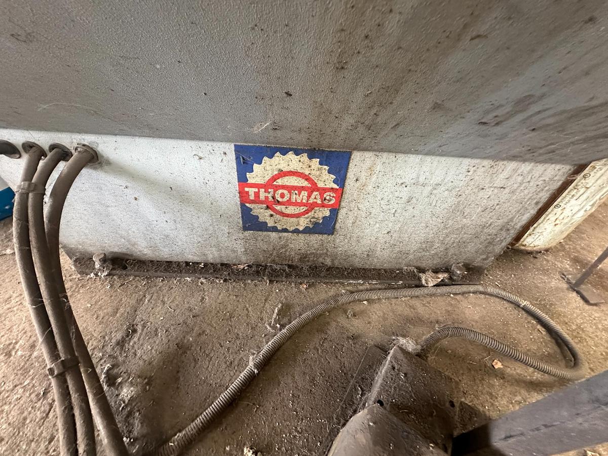 Used 2004 Thomas S Trad 350 SO Semi Automatic Bandsaw