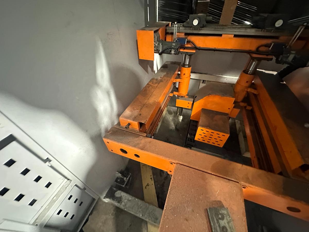 Used Used 2016 Ermaksan Speed-Bend Pro 1270 x 40 CNC Press Brake | 6 Axis