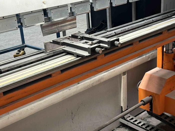 Used 2011 Ermaksan Speed Bend EVO 3100x135 CNC Pressbrake