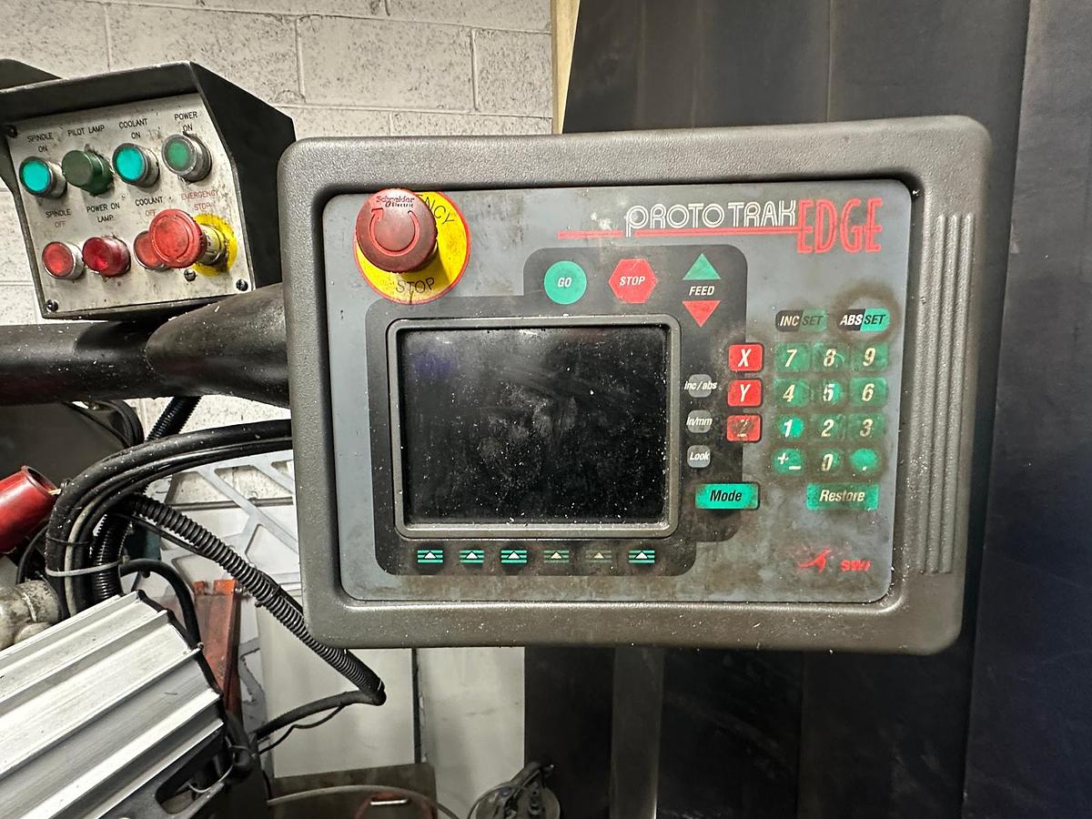 Used 2000 XYZ Edge 1500 Milling Machine