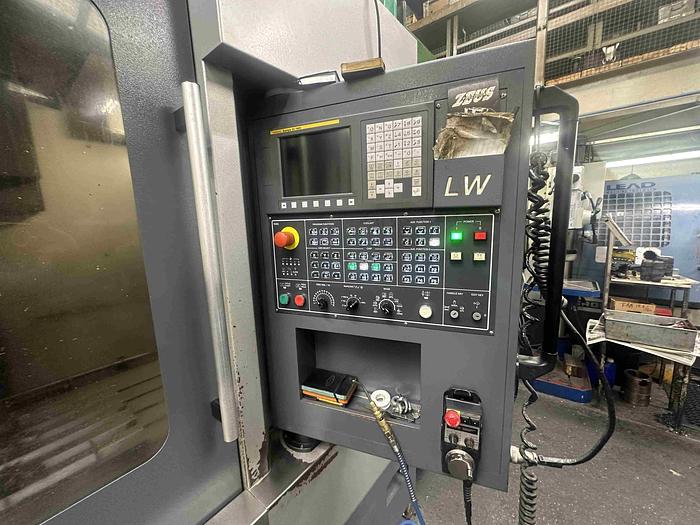 Used 2011 Leadwell V-40L Vertical Machining Centre