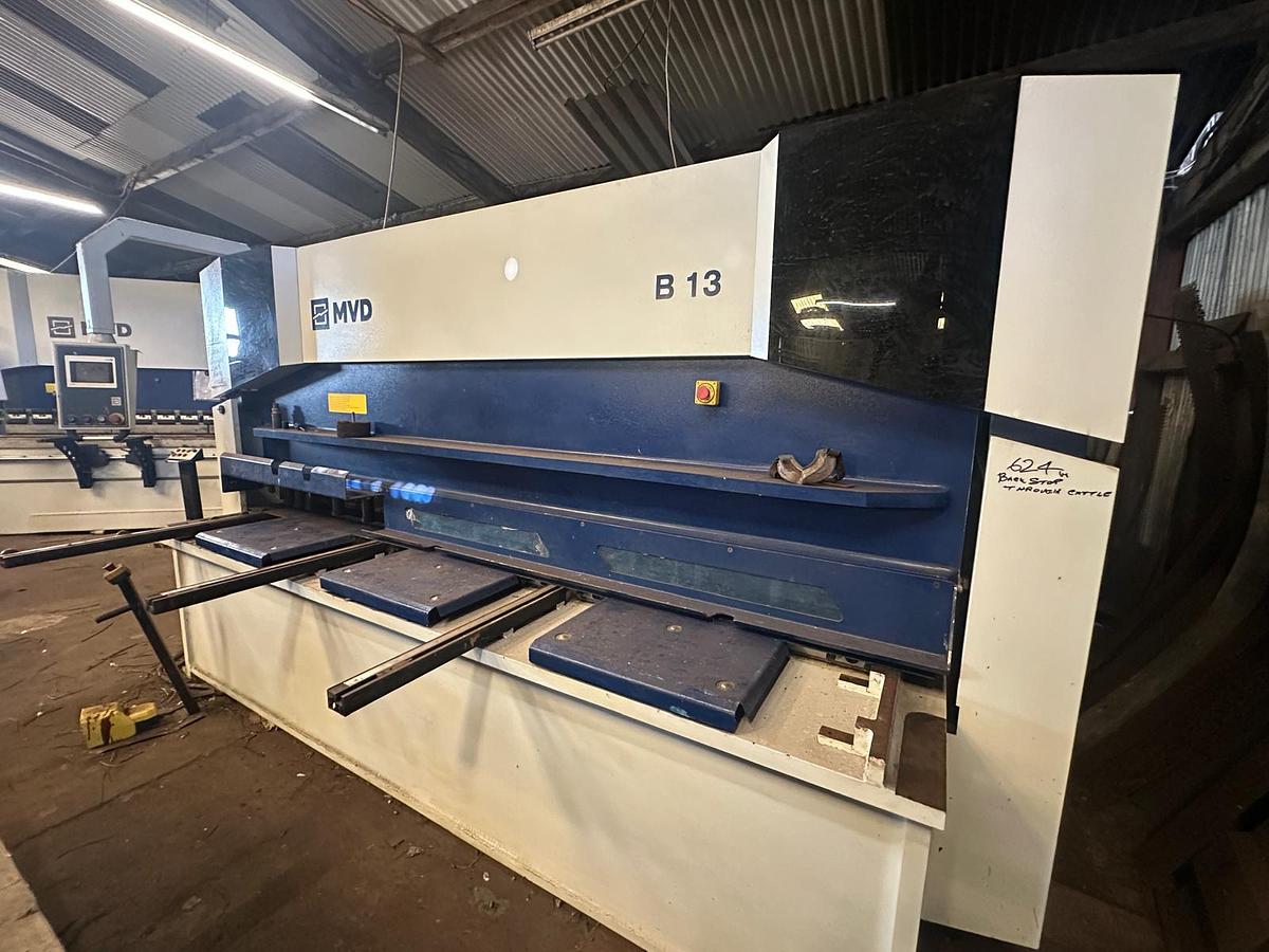 Used 2021 MVD B13-3100 Guillotine Shears – Elgo P40T CNC Control