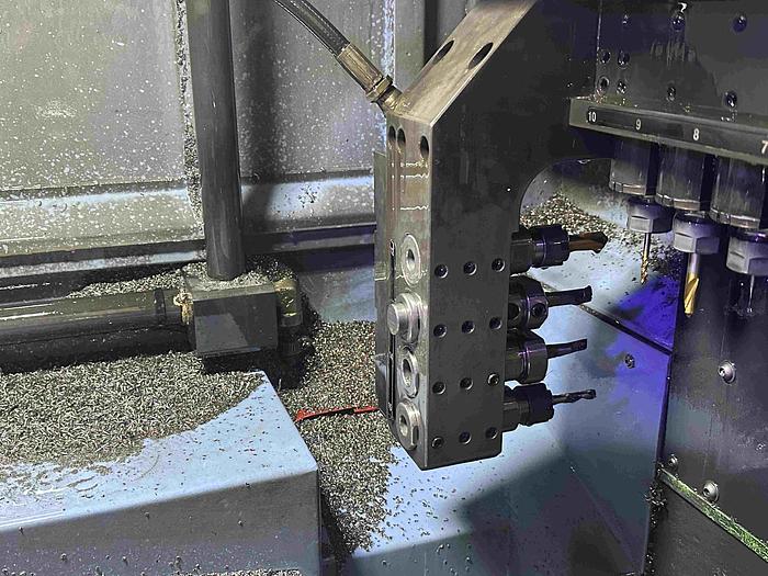 Used 2013 Doosan Puma ST32G SIiding Head CNC Lathe