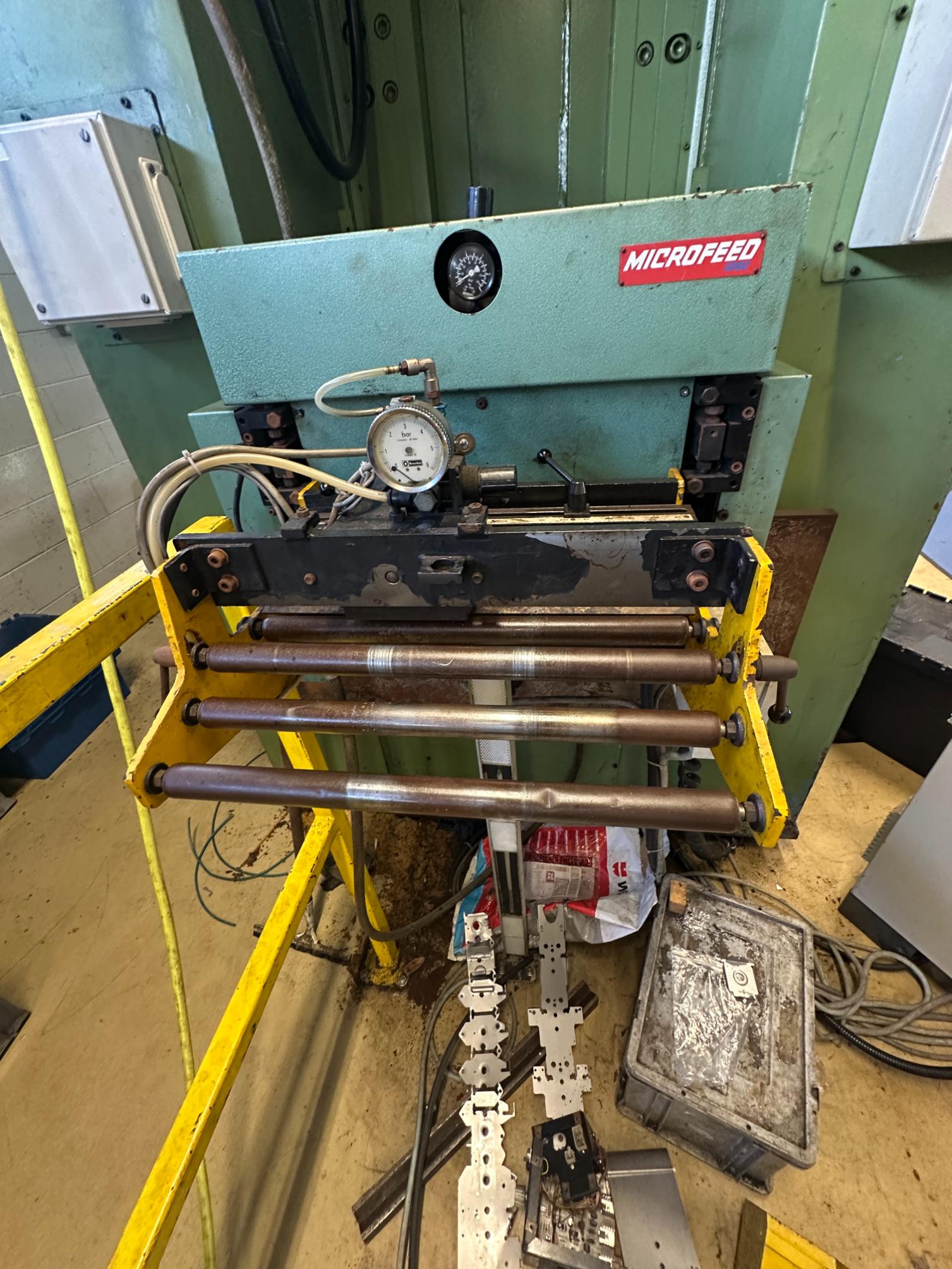 Used 1983 Fritz Müller SDZ 250.6.2 250 Ton Hydraulic Press with Dimeco Coil Line