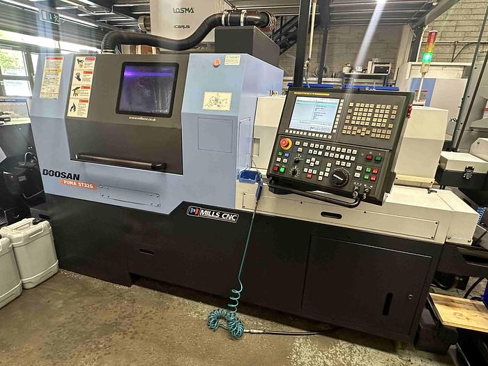 Used 2013 Doosan Puma ST32G SIiding Head CNC Lathe