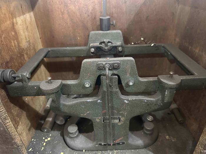 Used Jones & Shipman 1311 EIT Cylindrical Grinder