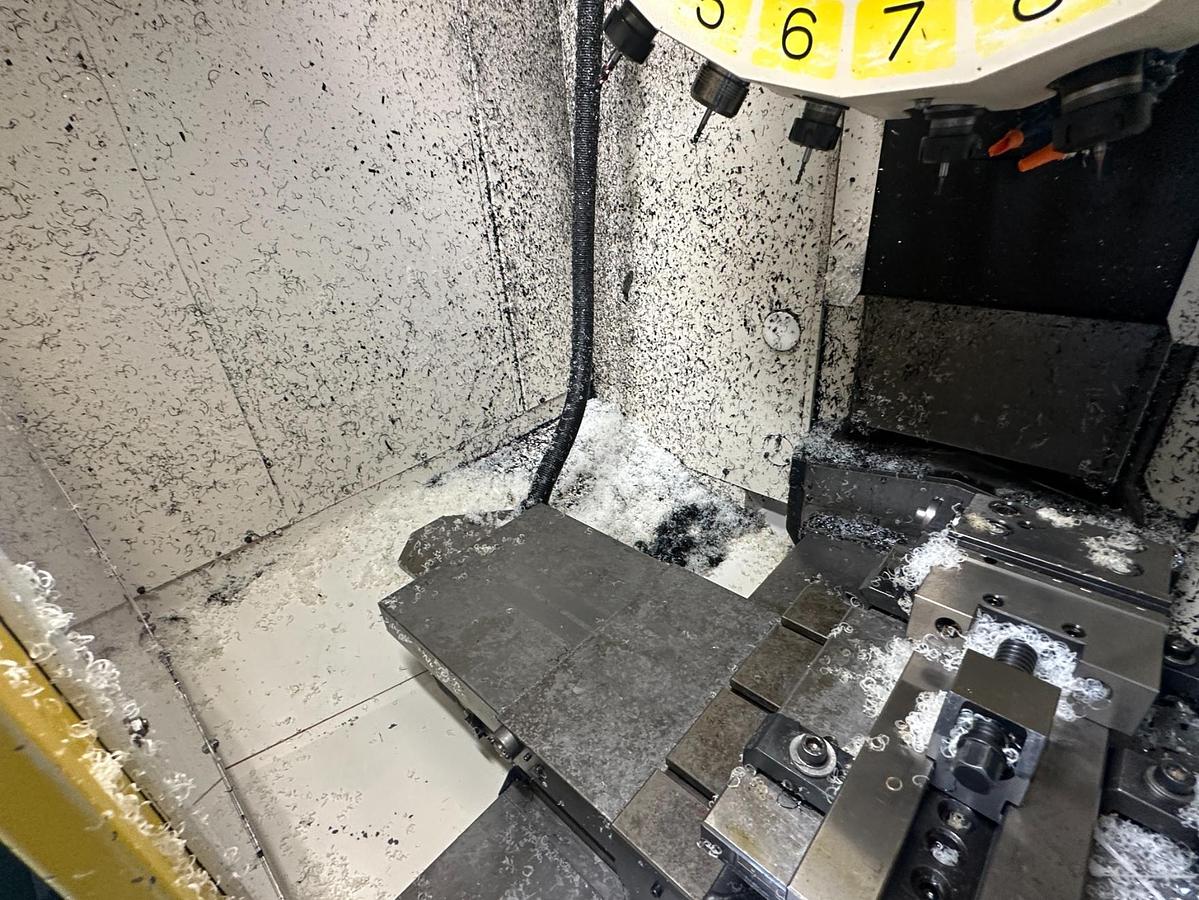 Used Fanuc Robodrill Alpha T21iDL CNC Machining Centre | BT30 | 20,000 RPM