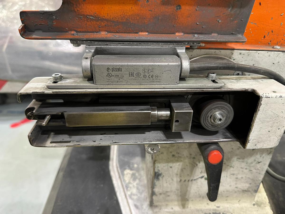 Used 2017 Ciclope ZOE-L High-Speed Belt Polishing Machine – Very Good Condition