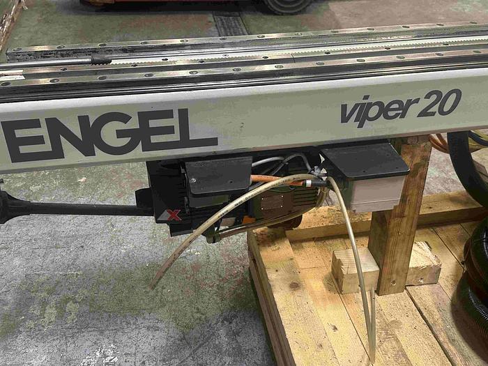 Used 2013 Engel Viper 20 Robot