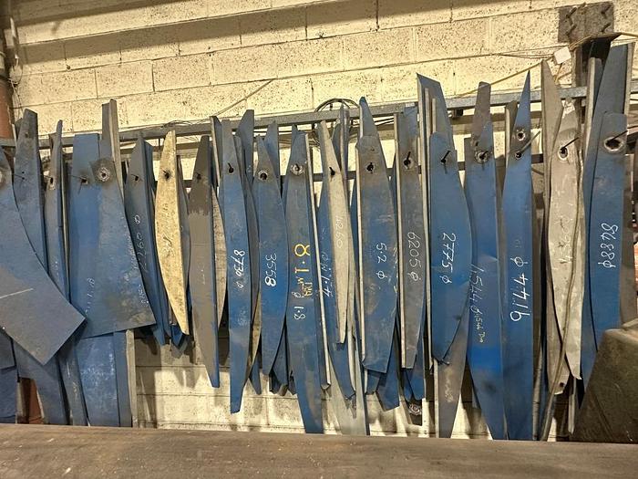 Used 1982 Roundo PS 310 Hydrualic Plate Rolls