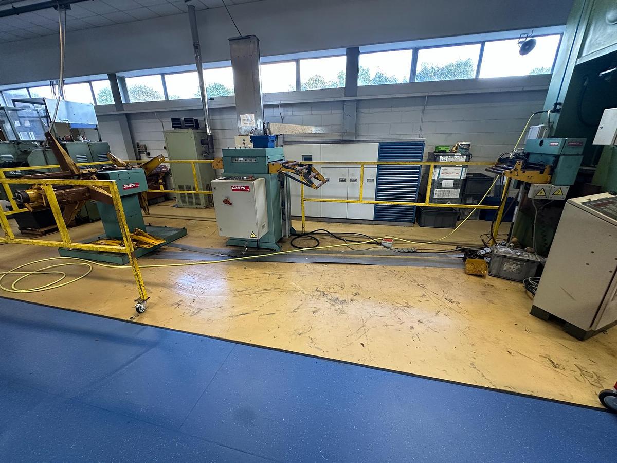 Used 1983 Fritz Müller SDZ 250.6.2 250 Ton Hydraulic Press with Dimeco Coil Line