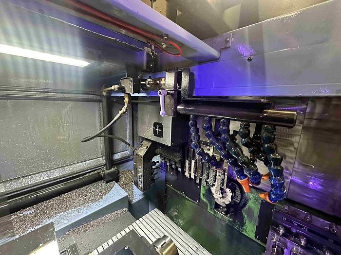 Used 2013 Doosan Puma ST32G SIiding Head CNC Lathe