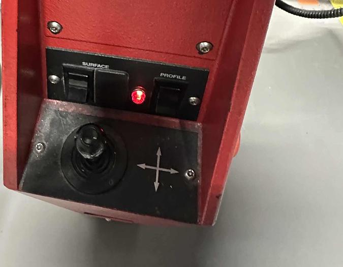 Used Starrett HF750 Profile Projector