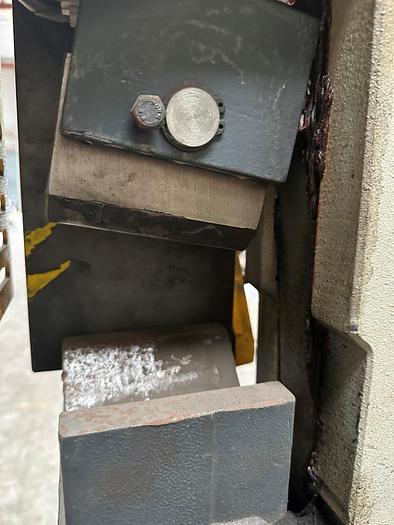 Used Sahinler HKM 60 Ironworker