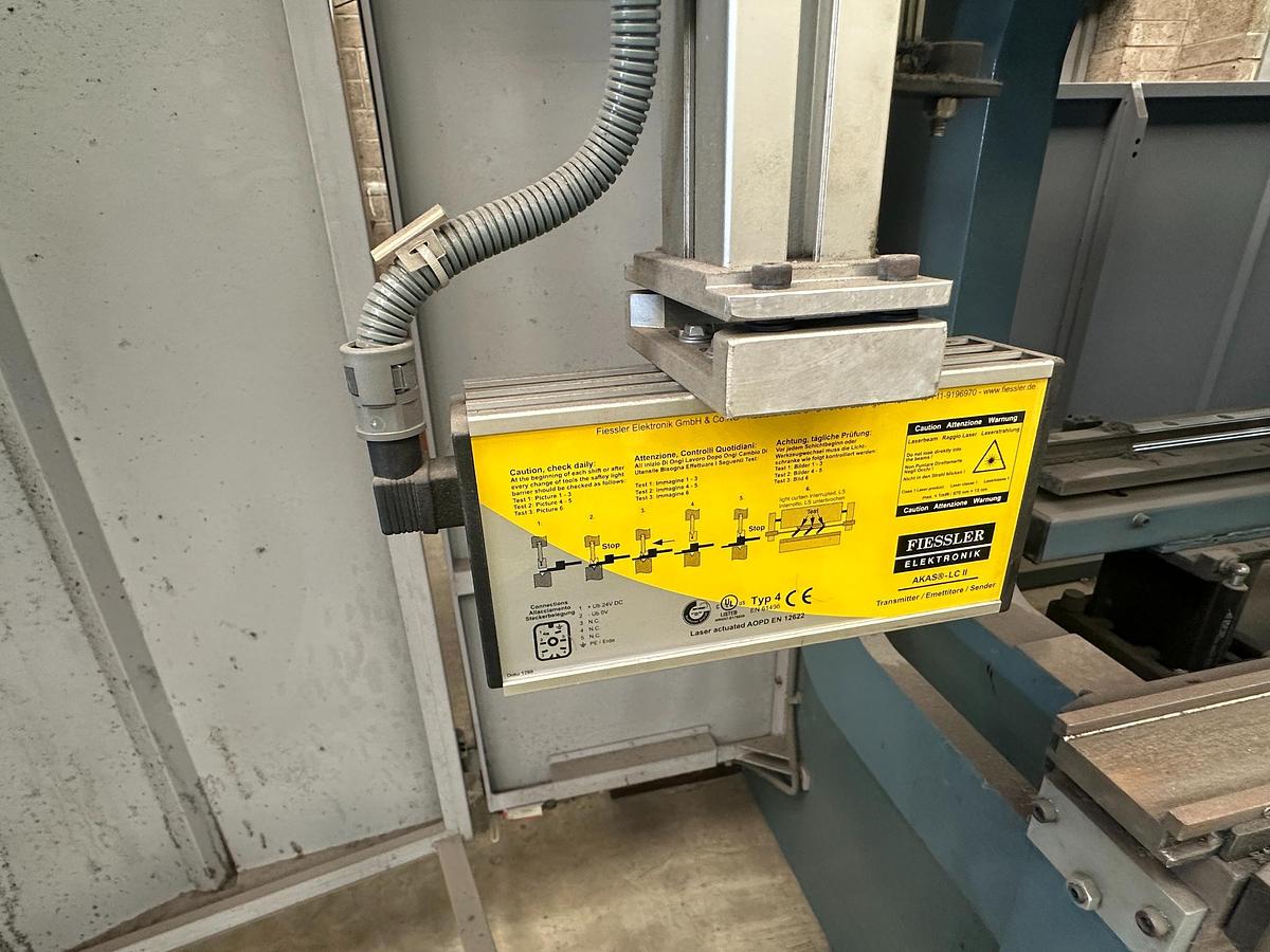 Used 2013 Durma AD-S 40175 CNC Press Brake – 6 Axis – Cybelec ModEva 10S Control