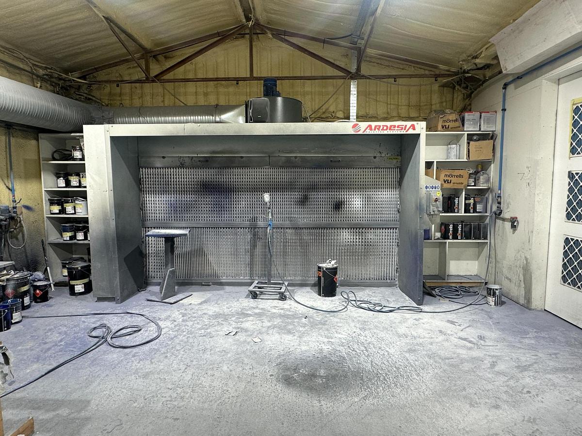 Used 2021 Ardesia Silver 3 Dry Painting Booth