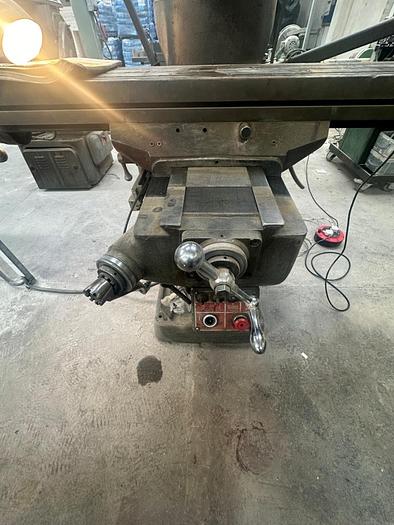 Used Bridgeport Vertical Milling Machine