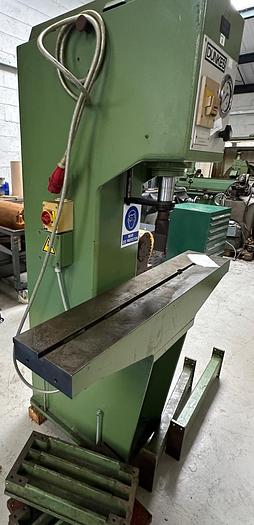 Used Dunkes HR10 Straightening Press