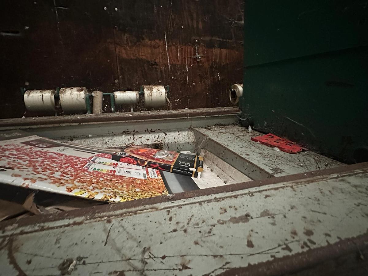 Used 2002 Moovmor Multi Chamber Baler