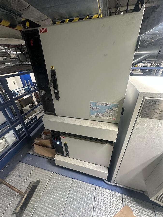 Used 2015 Intec Robotic Solutions Robotic Linish and Polish Machine