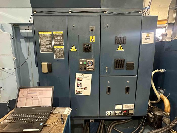 Used 2004 Matsuura MAM72-25V Machining Centre