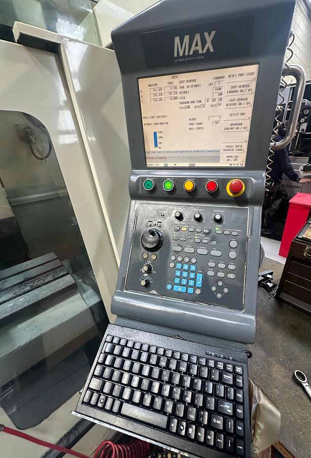 Used 2010 Hurco VM10 Vertical Machining Centre | WINMAX CNC | CAT 40 | Used Machine Tools Ireland