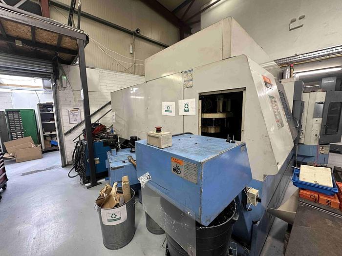 Used 2000 Mazak FJX-250 Vertical Machining Centre