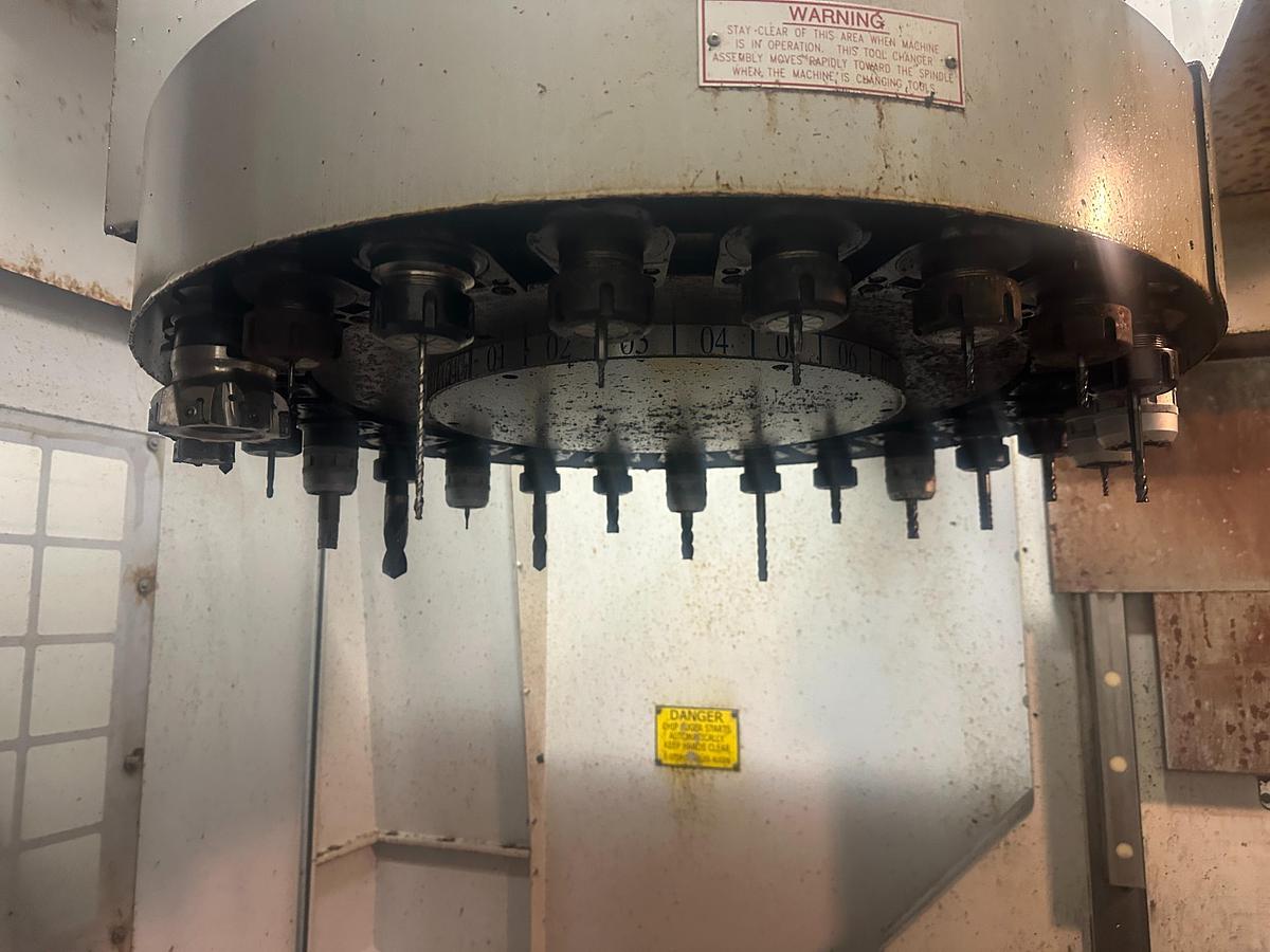 Used 2007 Milltronics VM22 CNC VMC | Centurion 7 | 24 Tool ATC