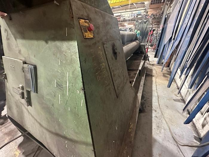 Used 1982 Roundo PS 310 Hydrualic Plate Rolls